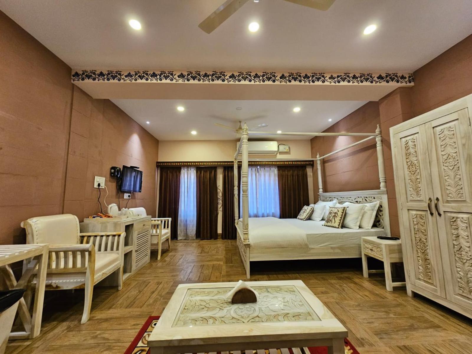 Khamma Heritage Jodhpur  Bilik gambar